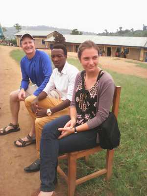 featured image thumbnail for post School children welcome guests to the school